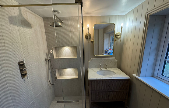 Bathroom fitting
